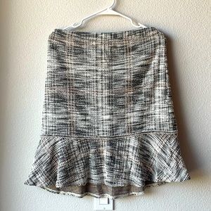 Max Studio XL Cream Knitted Pencil Skirt